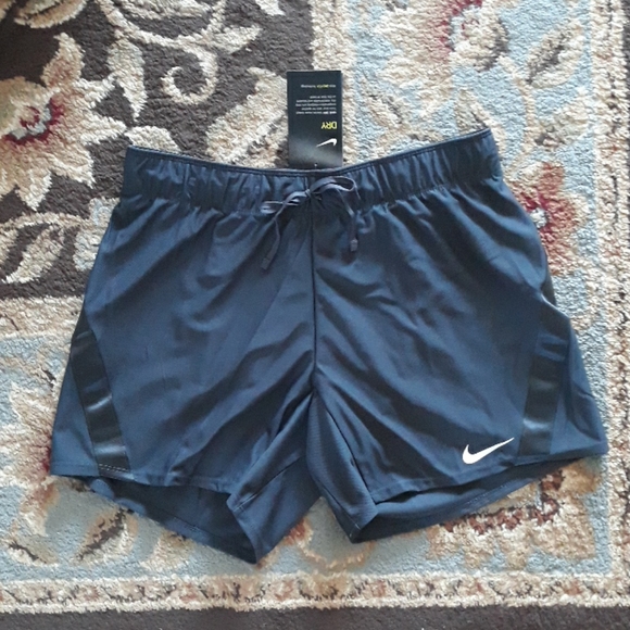 Nike Pants - Nike dri-fit ladies shorts